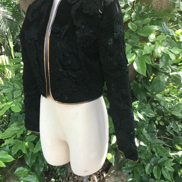 Vintage Lisandro Sarasota velvet with leather gold trim jacket - Picture 7 of 9